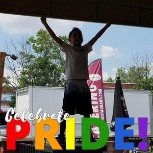 Meet your Posher, Jennifer